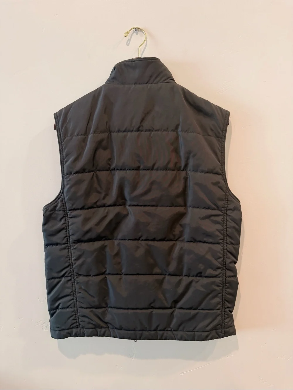 Banana Republic Men’s Black Quilted Puffer Vest Size Medium